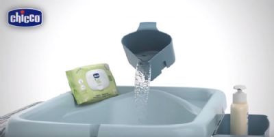 אמבטיה עם משטח החתלה מתקפל Chicco Cuddle Bubble Comfort