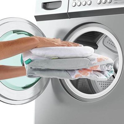 מיני נדנדה חיות שובבות תגיס ברייט סטארטס bright starts מגיל לידה ועד משקל 9 ק"ג