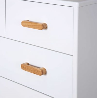 1z5a8162_optimized-800x802