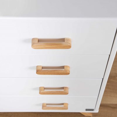 1z5a8172_optimized-800x800