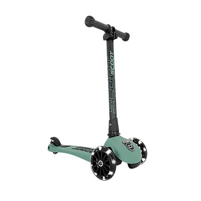 קורקינט Highwaykick 3 LED מבית המותג Scoot & Ride