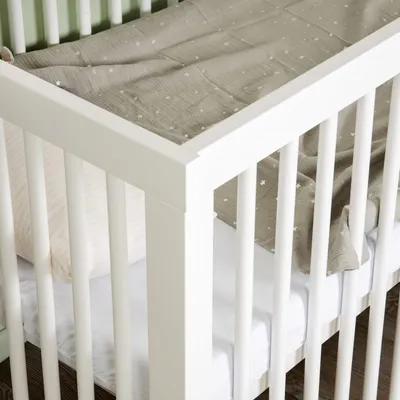 מיטת ריי לבנה SEGAL