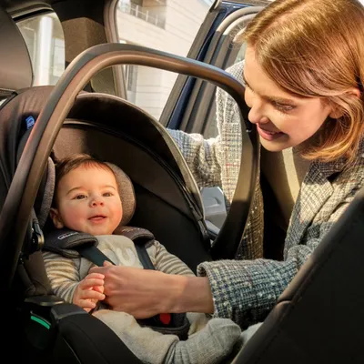 ערכת סלקל צ’יקו קורי פלוס + בסיס איזופיקס צ’יקו – Chicco Full 360 i-Size Base + Chicco Kory Plus i-SIZE