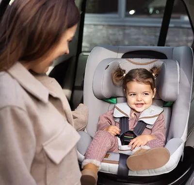 כסא בטיחות מסתובב מלידה ועד 150 ס"מ I-Spin XL