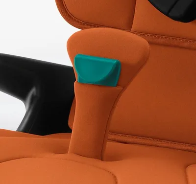 בוסטר KIDFIX i-SIZE מבית BRITAX