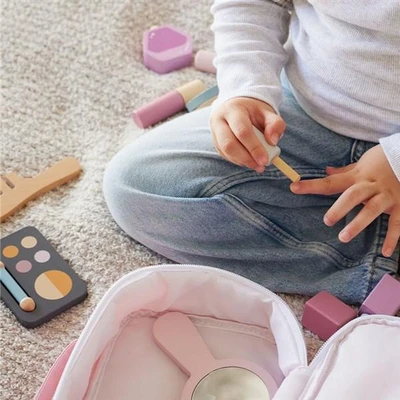 תיק איפור מעוצב עם 12 אביזרים מעץ מלא למשחקי דמיון PolarB