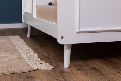 מיטת תינוק טיפני