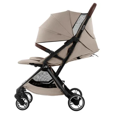 Britax Flylite – טיולון קליל וקומפקטי