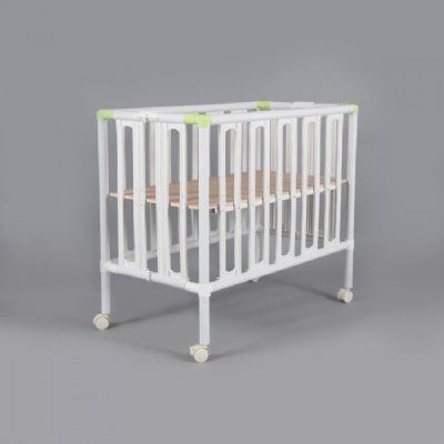 עריסה צר דגם נועה איכותית במיוחד בעלת שולשה מצבי גובהה קל ונוח לקיפול וניקיון